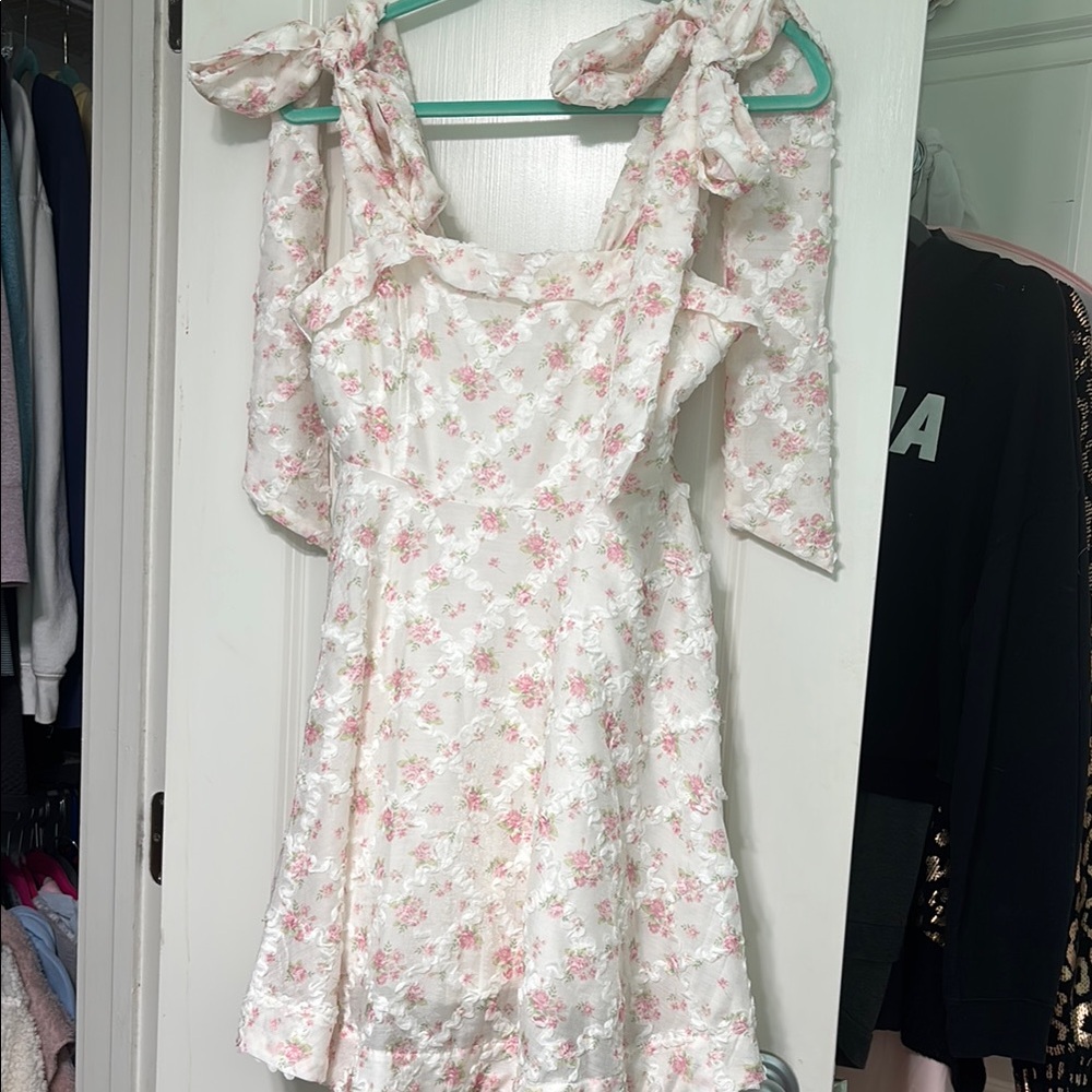 Floral Tie-Shoulder Mini Dress in White and Pink